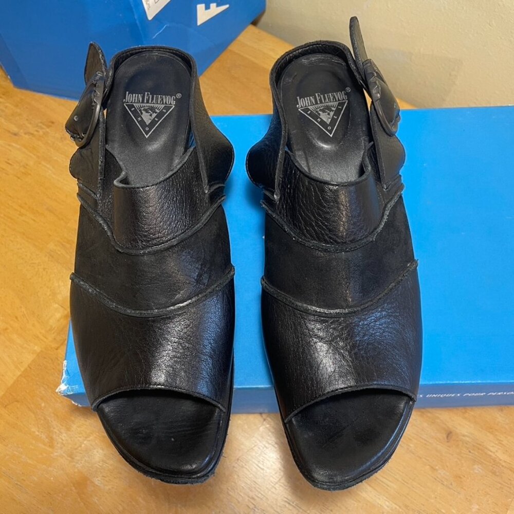 Fluevog Prepare Advisors - Picture 7 of 10